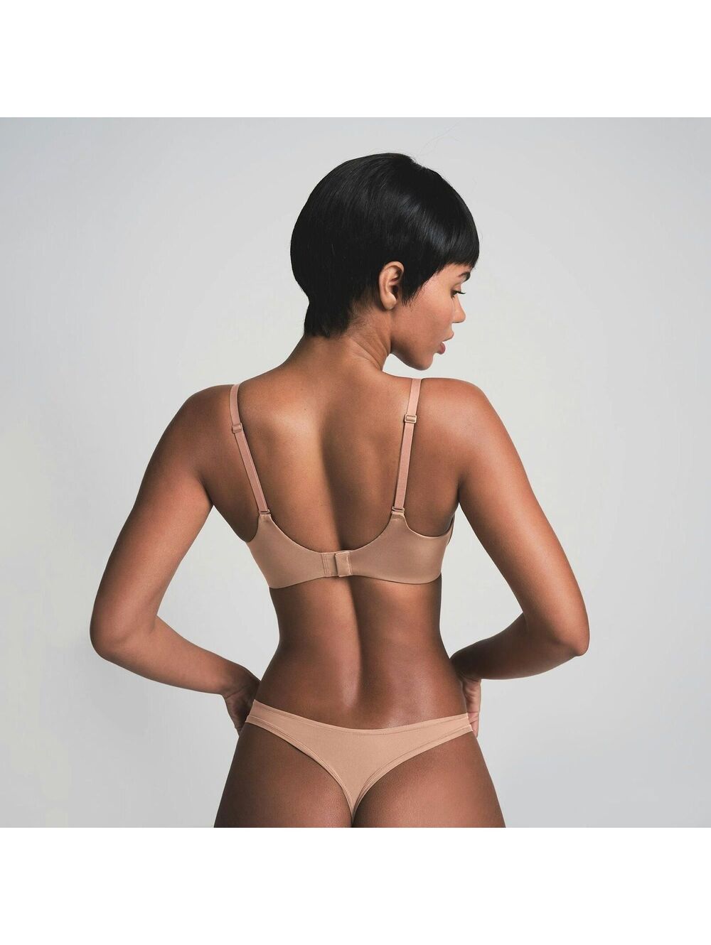 SKIMS NWT Wireless Form Super Push-Up Bra - Size 32D - Picture 3 of 3